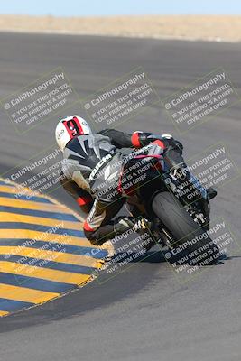 media/Nov-06-2022-SoCal Trackdays (Sun) [[208d2ccc26]]/Turn 10 Backside (1030am)/